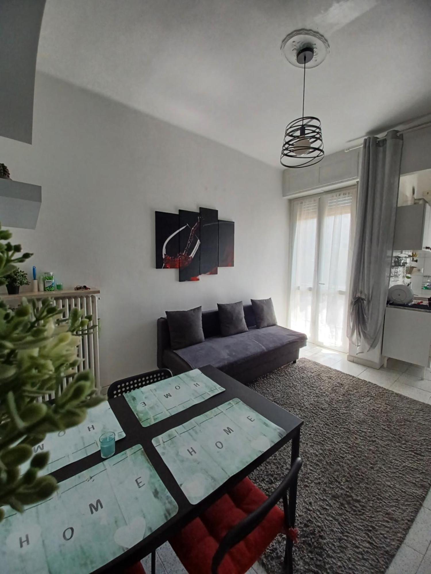 Intero Appartamento Luminoso E Accogliente ! Турин Экстерьер фото